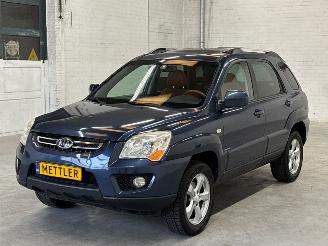 skadebil auto Kia Sportage 2.0 CVVT 16V 4x2 Jeep/SUV  Benzine 1.975cc 104kW (141pk) FWD 2010/1