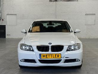 BMW 5-serie 523i 24V Combi/o  Benzine 2.497cc 130kW (177pk) RWD picture 8