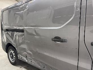 Renault Trafic 1.6 dCi 120 Twin Turbo picture 13