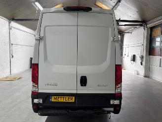 Iveco New daily  picture 4