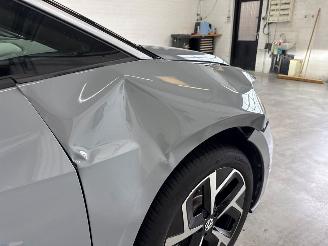Volkswagen ID.3 Pro 63 kWh Hatchback 4Dr Elektrisch  150kW (204pk) RWD picture 31