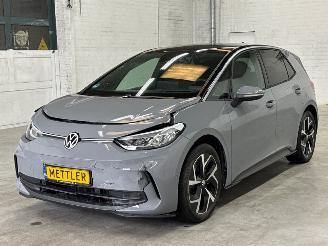 krockskadad bil auto Volkswagen ID.3 Pro 63 kWh Hatchback 4Dr Elektrisch  150kW (204pk) RWD 2024/6