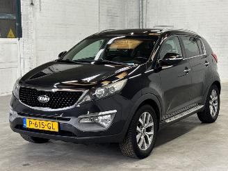 skadebil auto Kia Sportage 1.6 GDI 16V 4x2 Jeep/SUV  Benzine 1.591cc 99kW (135pk) FWD 2014/7
