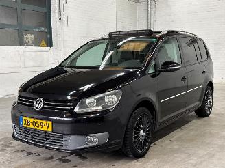 Unfallwagen Volkswagen Touran 1.4 16V TSI 140 MPV  Benzine 1.390cc 103kW (140pk) FWD 2011/8