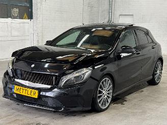 Schadeauto Mercedes A-klasse 2.2 A-220 d 16V Hatchback  Diesel 2.143cc 130kW (177pk) FWD 2016/12