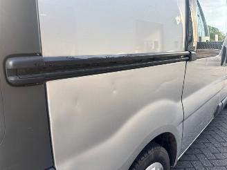 Renault Trafic 1.9 dCi 100 16V Bestel  Diesel 1.870cc 74kW (101pk) FWD picture 20