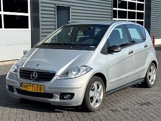 Schadeauto Mercedes A-klasse 1.7 A-170 5-Drs. Hatchback 4Dr Benzine 1.699cc 85kW (116pk) FWD 2005/7