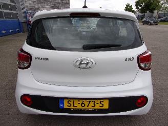 Hyundai I-10 1.0i COMFORT picture 5