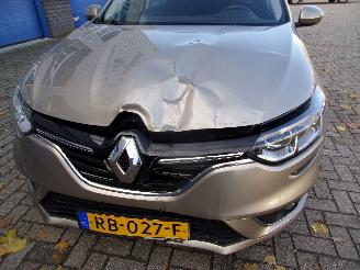 Renault Mégane ESTATE 1.2 TCE ZEN picture 6