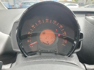 Peugeot 108 1.0 AUTOMAAT picture 18