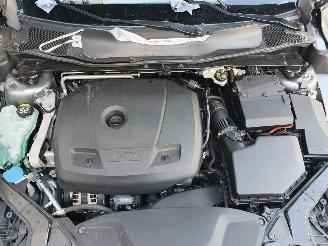 Volvo V-40 Cross Country 1.5 T3 Kinetic Automaat picture 10