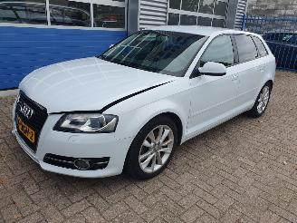 Unfallwagen Audi A3 SPORTBACK 1.4 TFSI Ambition Advance 2012/11