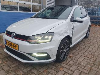 Schadeauto Volkswagen Polo 1.8 TSI GTI DSG Automaat 2016/4
