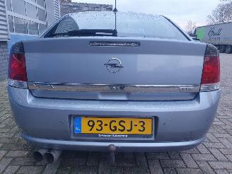 Opel Vectra GTS 1.8-16V Executive Automaat picture 4