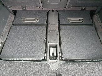 Opel Zafira 1.6 Cosmo 7 Persoons picture 22