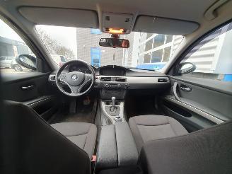 BMW 3-serie 320i High Executive Automaat Schadevrij picture 13