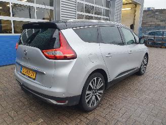 Renault Scenic 1.3 TCe Initiale Paris Automaat picture 5