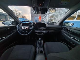 Hyundai I-20 1.0 T-GDI Premium Hybrid picture 14