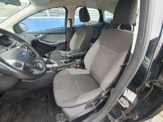 Ford Focus 1.0 EcoBoost Lease Trend picture 12