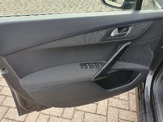 Peugeot 508 1.6 BlueHDi Blue Lease Executive picture 17