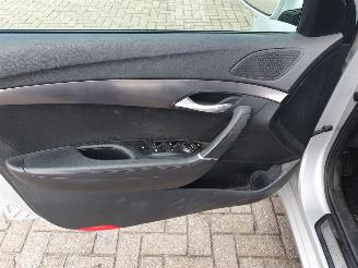 Hyundai I-40 1.6 GDI Blue Business Edition picture 11