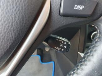 Toyota Auris 1.8 Hybrid Lease picture 22