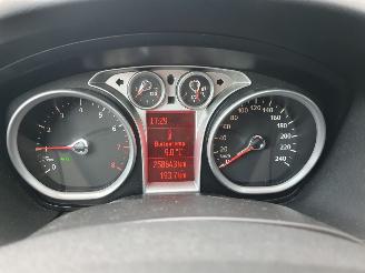 Ford Focus 1.8 Limited schadevrij picture 17