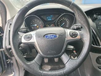 Ford Focus 1.0 EcoBoost Trend picture 17
