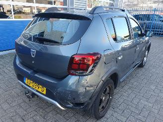 Dacia Sandero 0.9 TCe Bi-Fuel Stepway Ambiance picture 5
