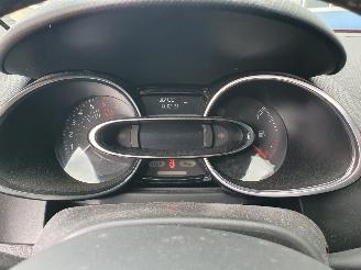 Renault Clio 0.9 TCe Limited picture 17