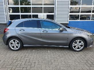 Mercedes A-klasse 180 Prestige Automaat picture 6
