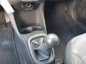 Peugeot 108 1.0 e-VTi Active picture 21