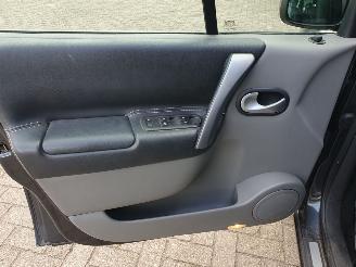 Renault Grand-scenic 2.0-16V Tech Line picture 18