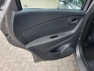 Renault Captur 1.5 dCi Expression picture 23