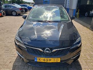 Opel Astra 1.2 Business Edition picture 8