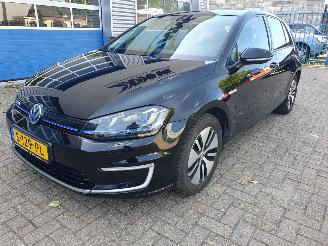 skadebil auto Volkswagen Golf GOLF - E 2016/5