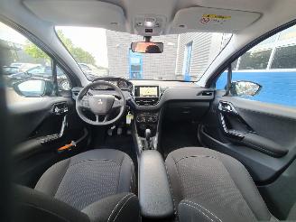 Peugeot 208 1.2 PureTech Blue Lion picture 18