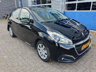 Peugeot 208 1.2 PureTech Blue Lion picture 7