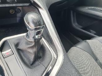 Peugeot 3008 1.2 PureTech Allure picture 27