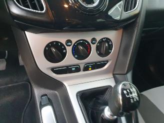 Ford Focus 1.0 EcoBoost Trend schadevrij picture 19