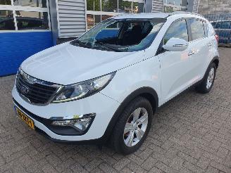 Unfallwagen Kia Sportage 1.7 CRDI Plus Pack 2013/1