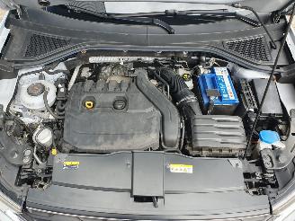 Volkswagen T-Roc 1.5 TSI Sport Automaat picture 11