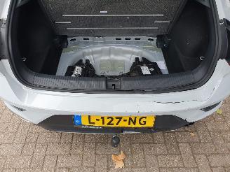 Volkswagen T-Roc 1.5 TSI Sport Automaat picture 13