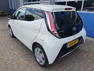 Toyota Aygo 1.0 VVT-i x picture 3