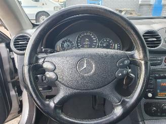 Mercedes CLK Cabrio 240 Elegance Automaat picture 25