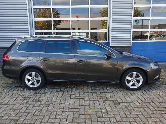 Volkswagen Passat 1.6 TDI BlueMotion Executive Edition picture 6