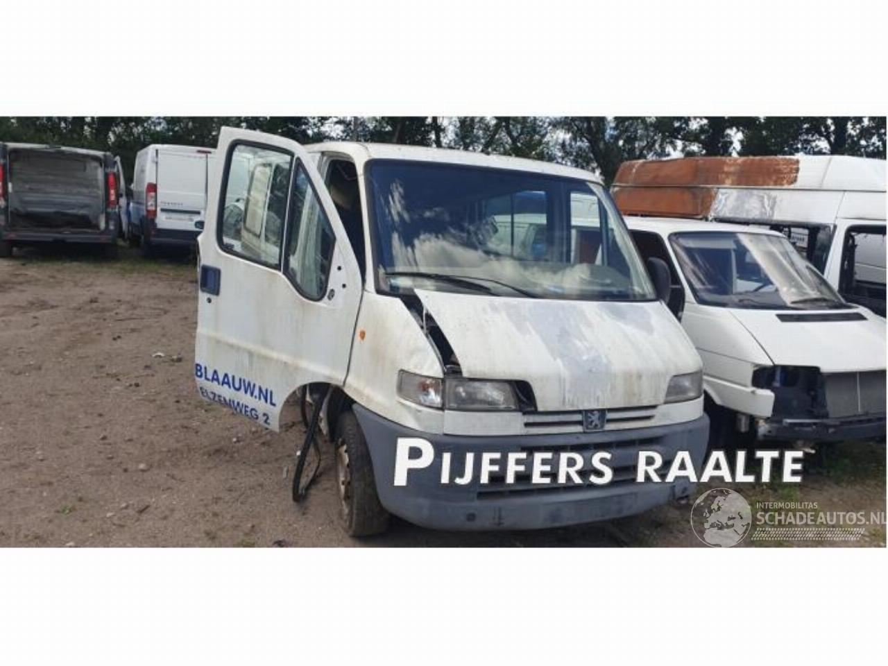 Peugeot Boxer Boxer (230L), Van, 1994 / 2005 2.5D 320M 12V