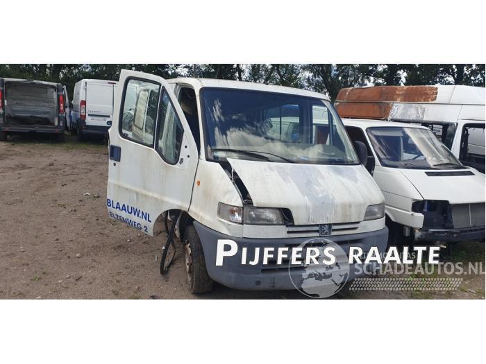 Peugeot Boxer Boxer (230L), Van, 1994 / 2005 2.5D 320M 12V