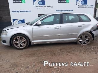 Coche siniestrado Audi A3 A3 Sportback (8PA), Hatchback 5-drs, 2004 / 2013 2.0 TDI 16V 2009/1