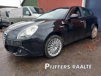 Auto da rottamare Alfa Romeo Giulietta Giulietta (940), Hatchback, 2010 / 2020 1.6 JTDm 16V 2011